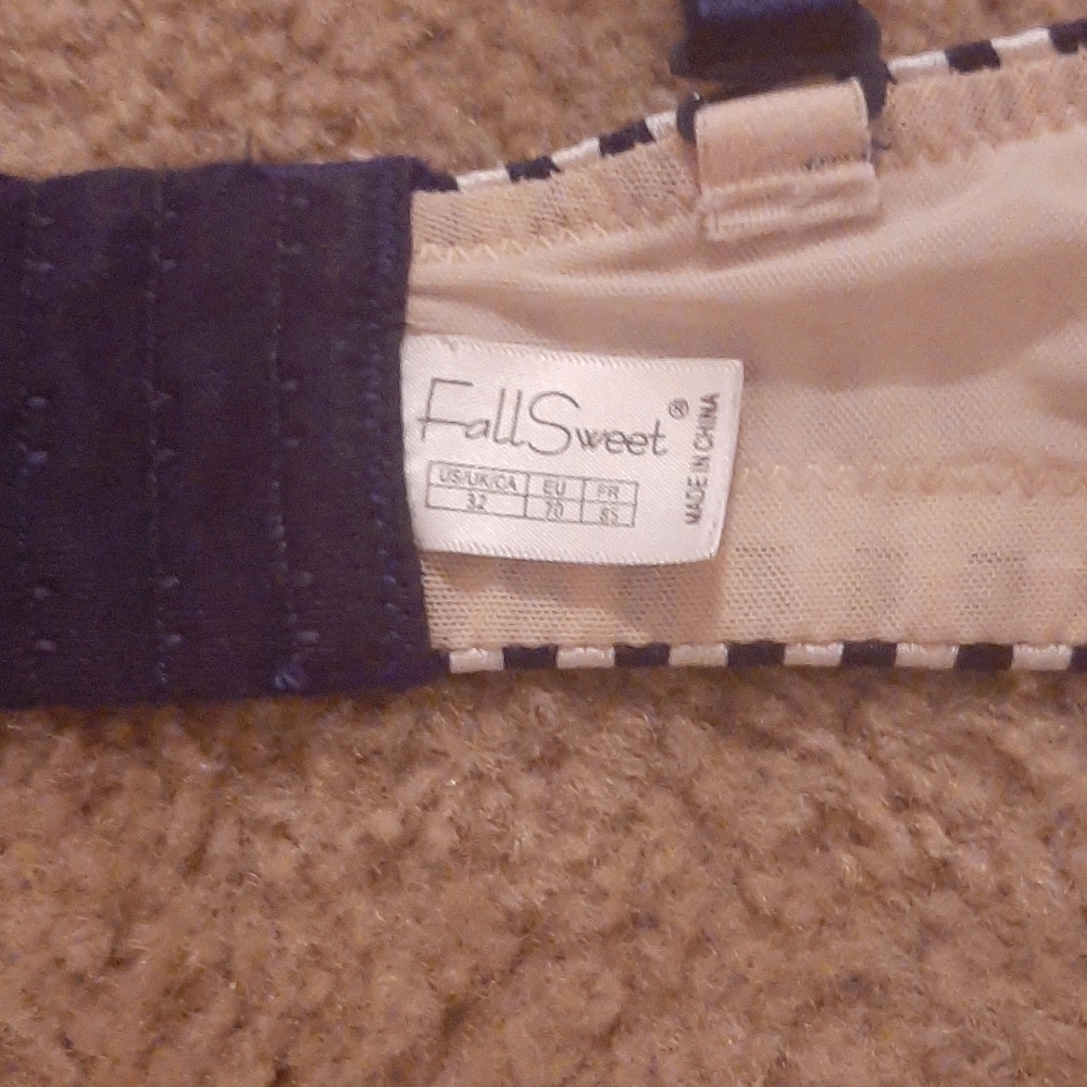Push up bra - Picture 3 of 3